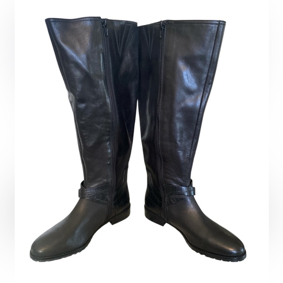 Antonio Melani black leather boots size 7MW - Picture 3 of 9